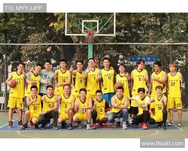 南京篮球队在冠军赛中的默契配合与战术执行分析