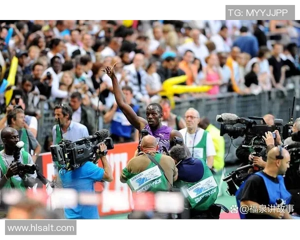 足球明星遭遇意外冲突瞬间集锦精彩图片展示